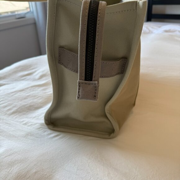 Marc Jacobs The Tote Bag Large - Beige Colourblock - Picture 2 of 11